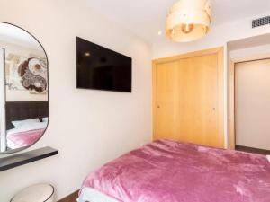 Modern Apartment in Lloret - 200 Steps from the Sea!