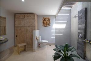 Green Selukat Corner Villa