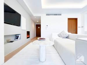 Dubai Mall 1Bedroom Balcony