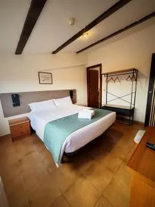 Hostal Legaz - 塔法利亚