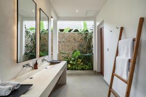 Villa Apollonia by BaliSuperHost