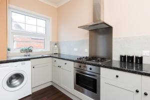 Henriette One bedroom apartment on the East Cliff