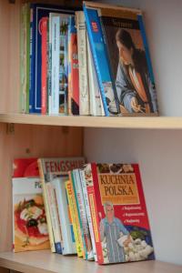 Komfortowy Apartament Blisko Rzeki we Wrocławiu z Biurkiem i Wanną by Noclegi Renters