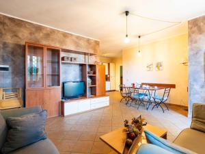 Apartment Zenzero e Cannella-2 by Interhome