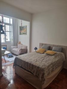 Quarto privativo em Copacabana