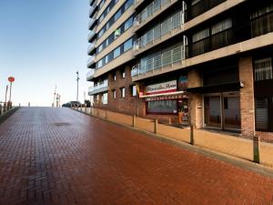 Studio Blue Sand I with lateral sea view by Interhome