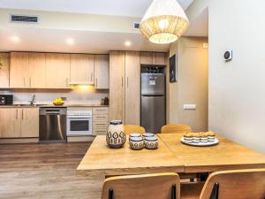 Apartment Les Aigües by Interhome