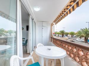 Apartment Flamingo on the south next to the beach by Interhome