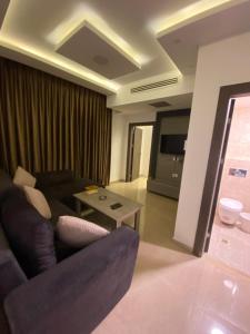 abdoun rooftop 1bedroom kh&sh 04