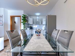 Holiday Home Nena by Interhome