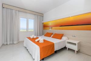 Suite room in Arenas de Son Bou