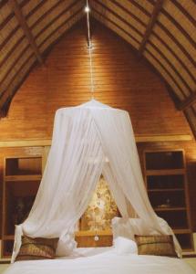 Bungalow Deluxe Nhìn Ra Khu Vườn (Deluxe Bungalow with Garden View)