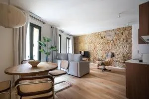 Azcárraga Apartments - Granda