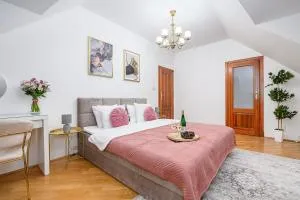 Lumina luxury house in Warsaw - Otwock