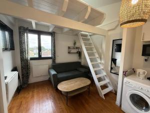 Studio Cosy Mezzanine