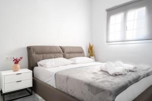 Noho Villas @ Sunlit house Paros