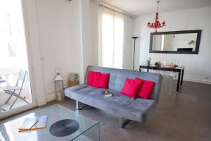 Palais Miramar apartment with sea view on La Croisette