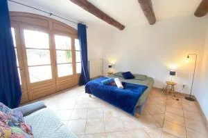 30m2 suite in 18th-century Provencal farmhouse - Althen-des-Paluds