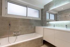 Jardin dAzur – Terrace, Calm & Croisette