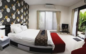 Two Bed Room Villa with Pool