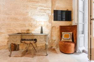 B&B / Chambres d'hotes Le Petit Avignon - chambres & appartement a deux pas du Pont d-Avignon et du Palais des Papes : photos des chambres