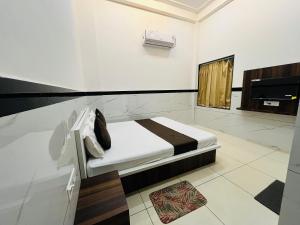 shyamroombookingshyam
