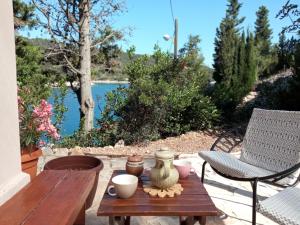 A tiny sea home in the wilderness