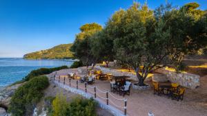 Arba Sulphur springs suites & studios by "elite"