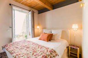 B&B / Chambres d'hotes Le Petit Avignon - chambres & appartement a deux pas du Pont d-Avignon et du Palais des Papes : photos des chambres