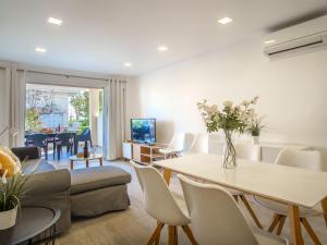Apartment Bon Sol 100m Sandy Beach by Interhome