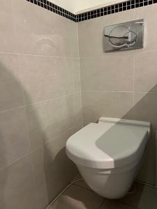 Golfe Juan - 4 People - Swimming Pool - Parking