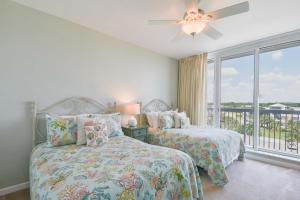 Silver Beach Towers W603