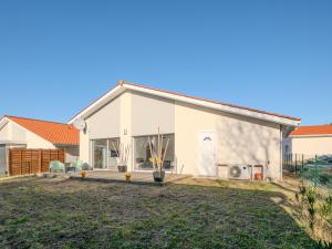 Maisons de vacances Holiday Home Domaine de Peyroutic by Interhome : photos des chambres
