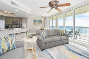 Silver Beach Towers E504