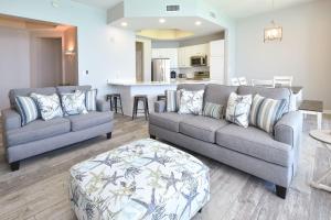 Silver Beach Towers E1804