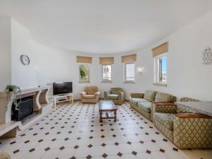 Apartment T3 capricórnio by Interhome