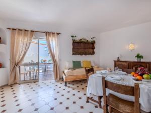 Apartment T3 capricórnio by Interhome