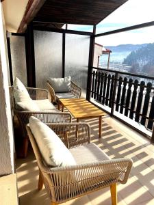 Tryavna Lake Apartment