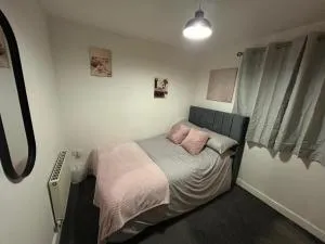 Comfy 2BR Apartment in West Didsbury - Timperley