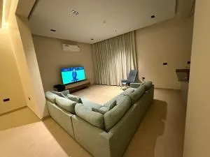 Luxury 3 bedroom apartment Tuwaiq - Al Jilh