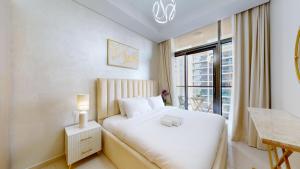 Vacationer Holiday Homes I Calm 1 Bed l Free Parking, Wi-Fi & Pool Access l Business Bay