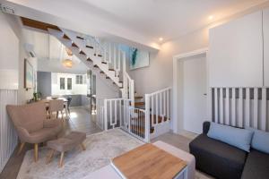 Villa Mareli - Beachside Villa with Heated Pool