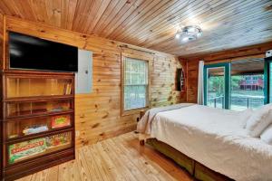 Newport River Retreat