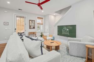 Twin Palms Beach Old Village 5-Min to Dwntwn