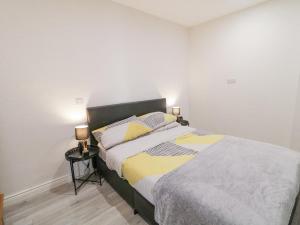 Woodside Guest House