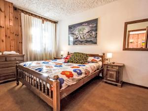 Apartment Casa Rossa by Interhome