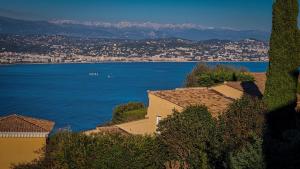 Appartements Appartement Horizon bleu vue panoramique sur mer : photos des chambres