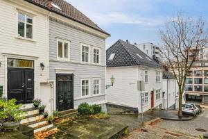 Dinbnb Appartments l Traditional bergenshouse I Charming I Familiy