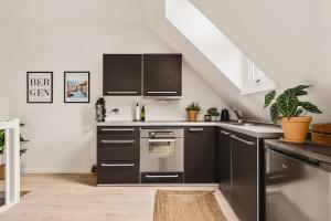 Dinbnb Appartments l Traditional bergenshouse I Charming I Familiy