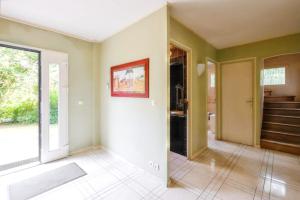 Maison chaleureuse à Saints avec jardin et terrasse